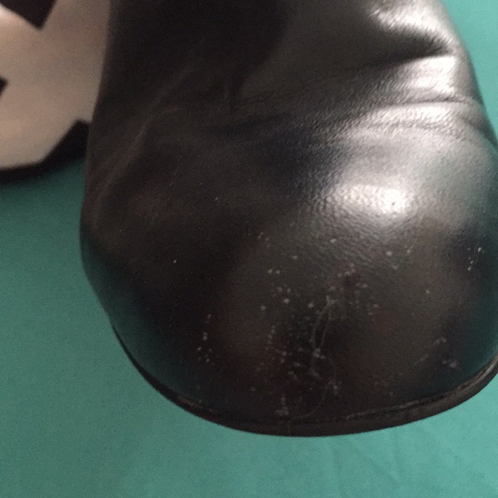 MK booties - Picture 3 of 8